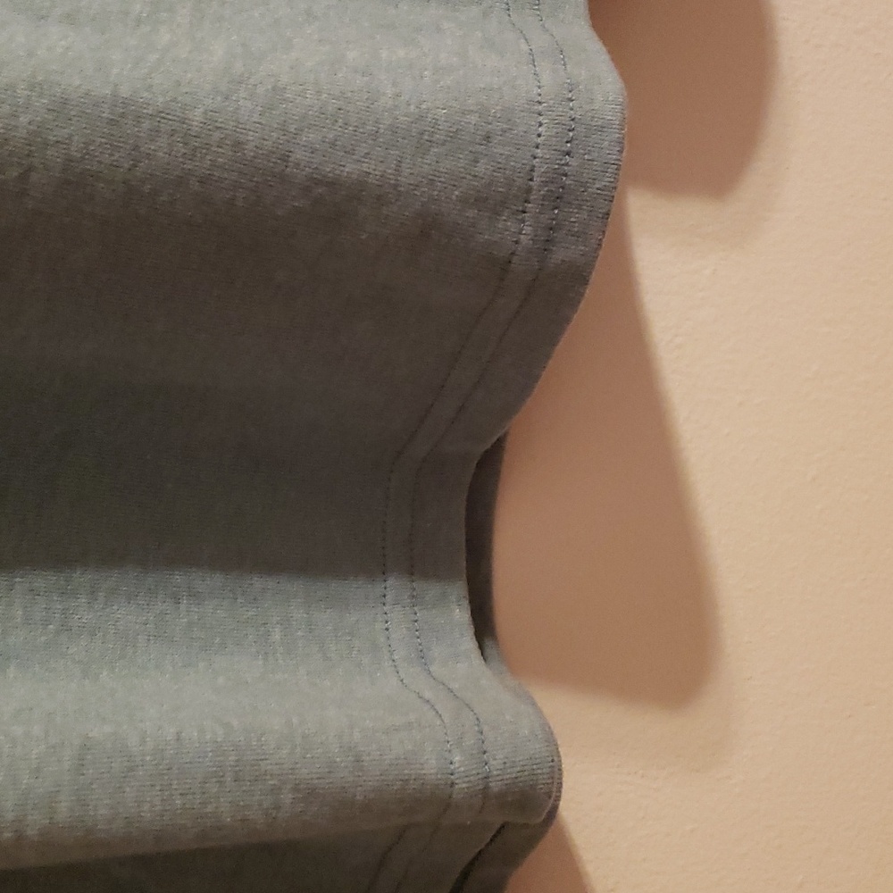 Tunic - Picture 4 of 4